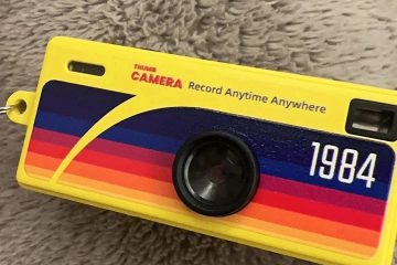 베스트셀러 THUMB 미니 CCD 디지털 카메라  – 학생 및 여행용 레트로 스타일 엄지손가락 크기 카메라 photo review