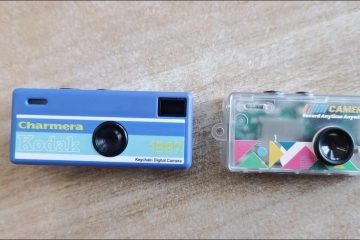 베스트셀러 THUMB 미니 CCD 디지털 카메라  – 학생 및 여행용 레트로 스타일 엄지손가락 크기 카메라 photo review